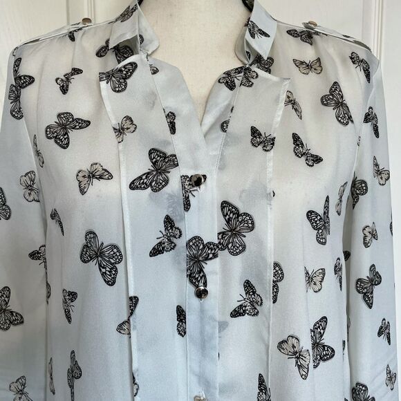 OASĀP Semi-Sheer Button Down Butterfly Blouse, L - Picture 3 of 16